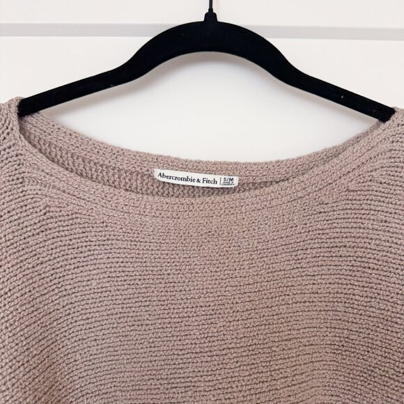 Abercrombie sweater - Picture 2 of 3